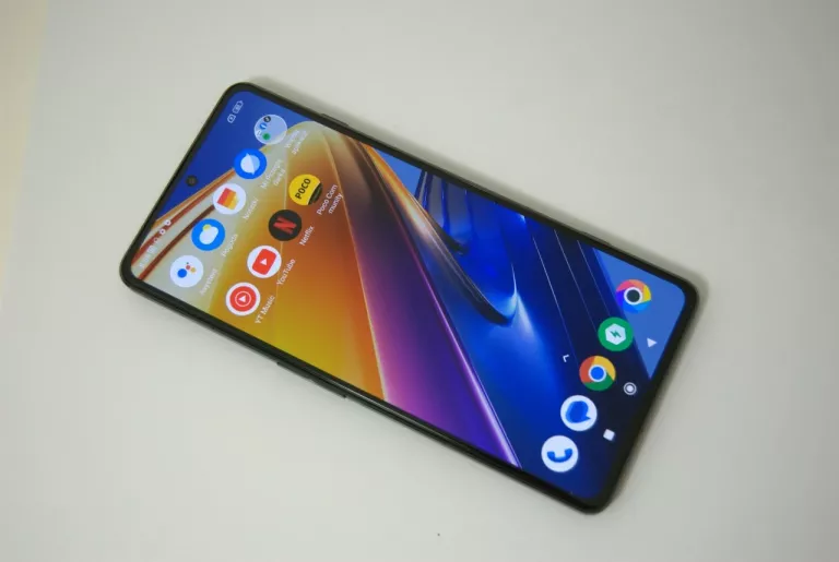 SMARTFON POCO F4 GT 12 GB / 256 GB !JAK NOWY!