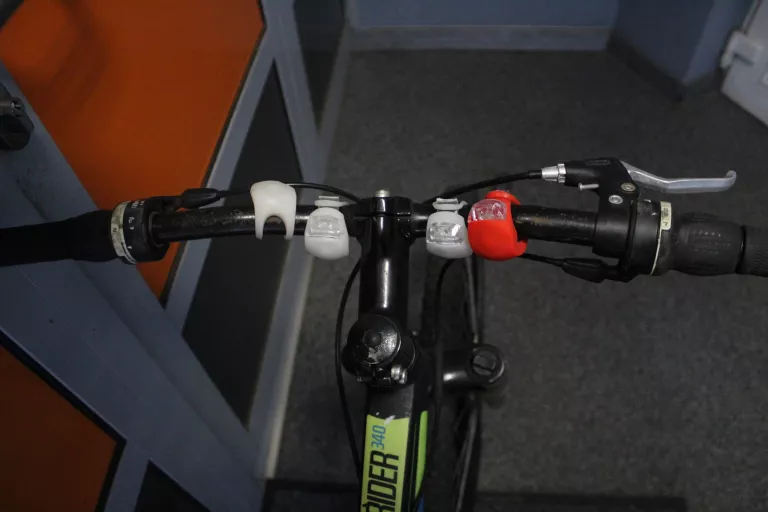 rower-decathlon-btwin-rockrider-340-26-czarny-26-ean-gtin-5901619997208