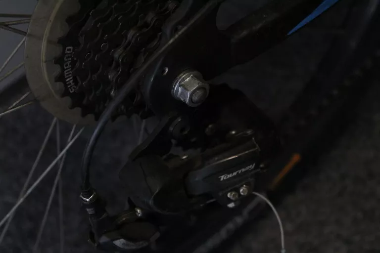 rower-decathlon-btwin-rockrider-340-26-czarny-26-kolor-czarny