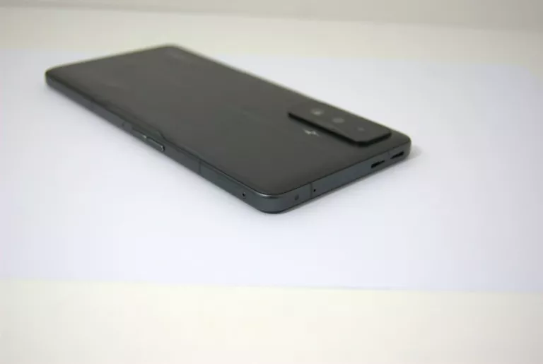 SMARTFON POCO F4 GT 12 GB / 256 GB !JAK NOWY!
