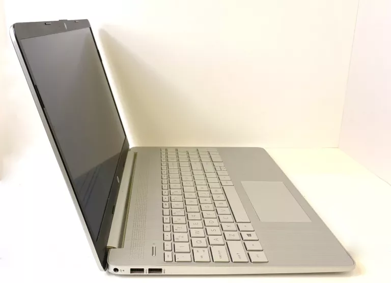 LAPTOP HP 15S-EQ1082NW 8 GB/256 GB SSD