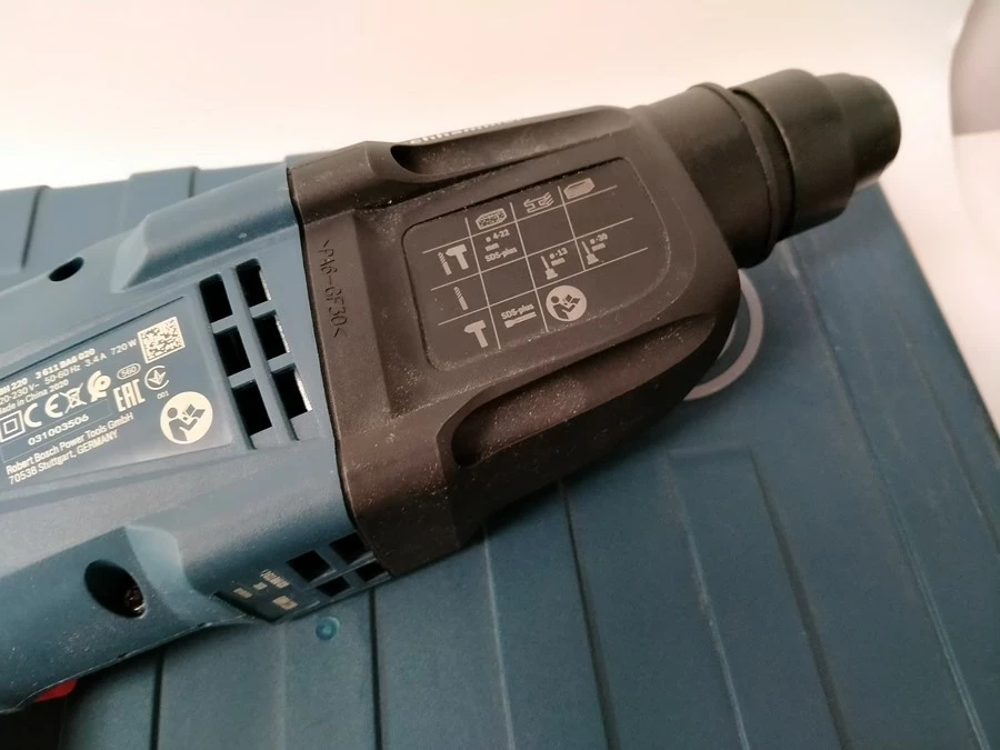 mlotowiertarka-bosch-professional-gbh-220-zasilanie-sieciowe