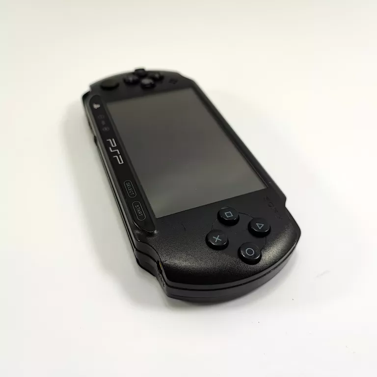 SONY PLAYSTATION PSP E1004 STREET USZKODZONA