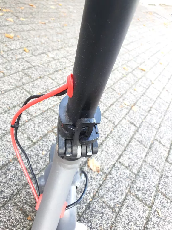 hulajnoga-rebel-zab0030-predkosc-maksymalna-30