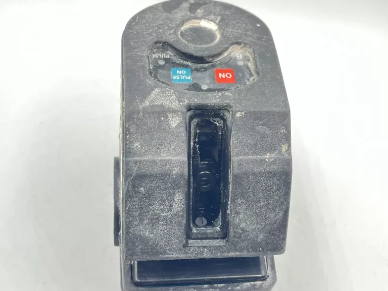LASER MAKITA SK104