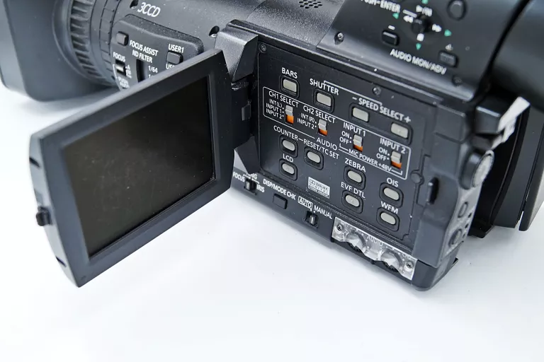 KAMERA PANASONIC AG-HMC151E + 3XBATERIA+ŁADOWARKA