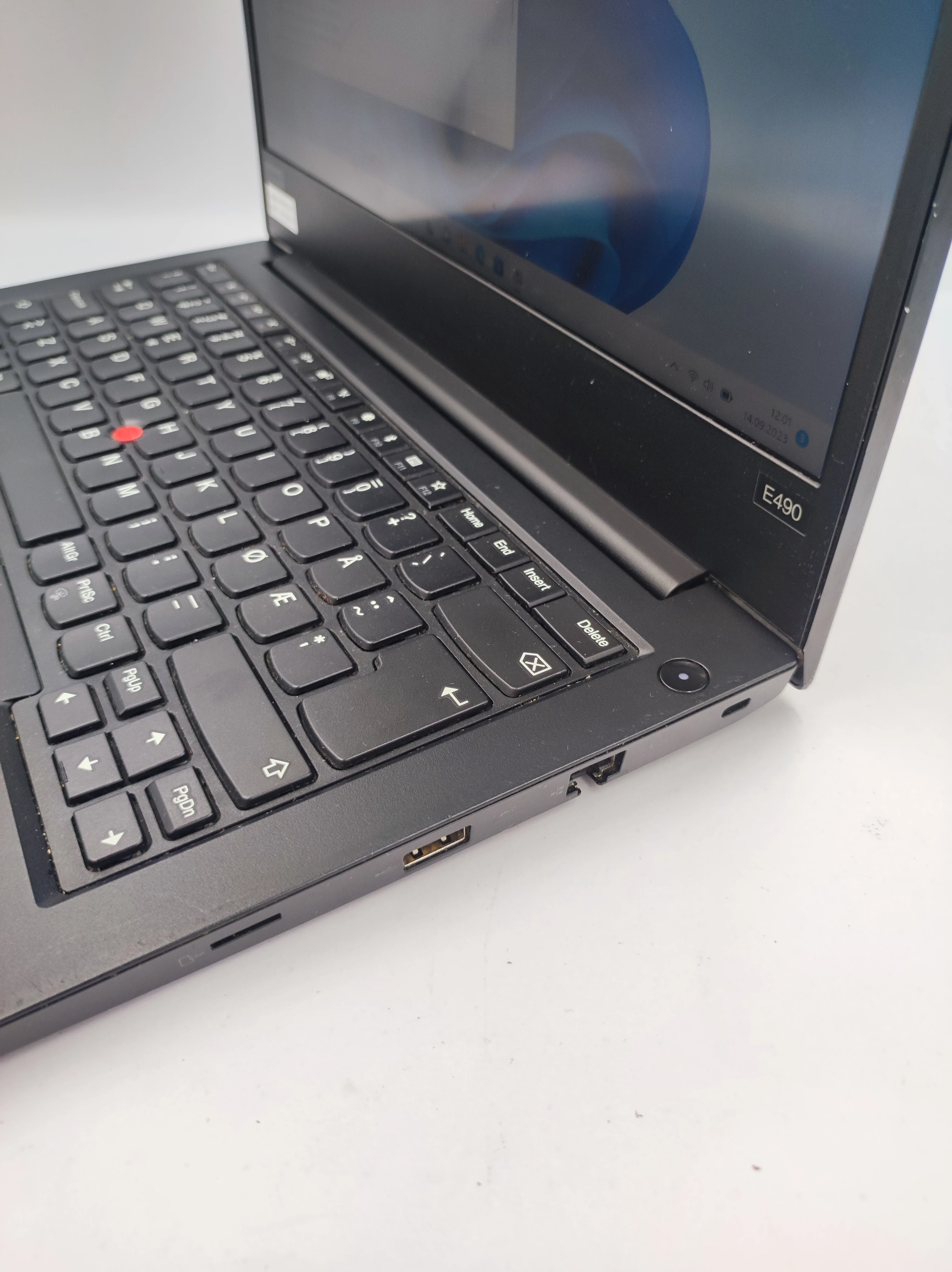 laptop-lenovo-thinkpad-e490-pojemnosc-dysku-512
