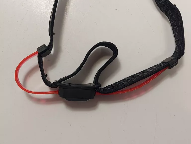 milwaukee-l4-hl-vis-301-latarka-czolowa-okazja-marka-milwaukee