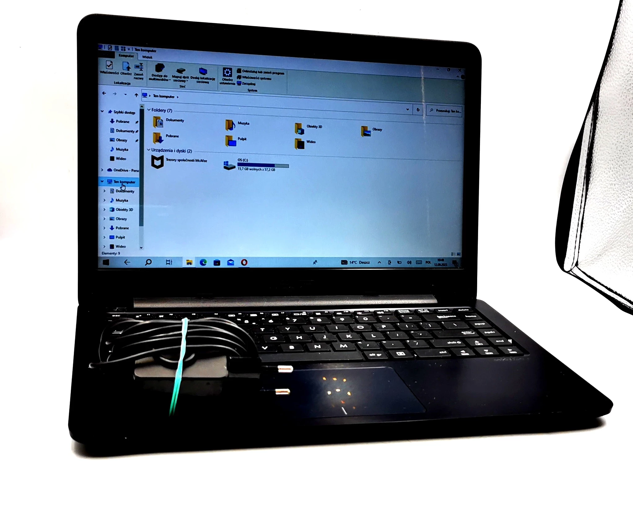 laptop-asus-e402y-win104gb-250gb-wielkosc-pamieci-ram-4-gb