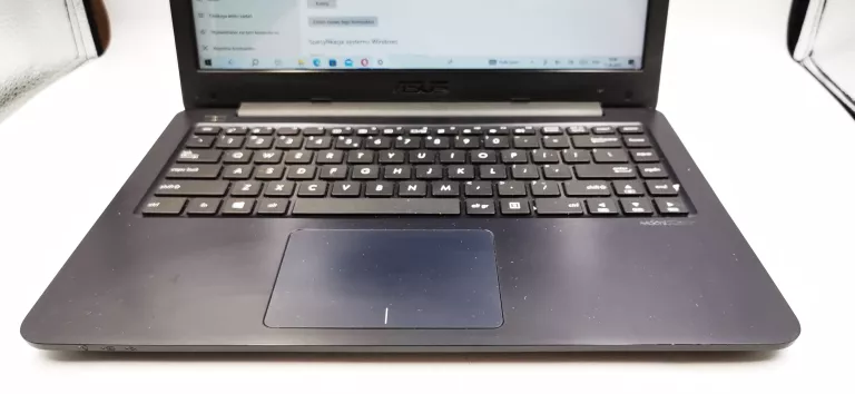 laptop-asus-e402y-win104gb-250gb-pojemnosc-dysku-250