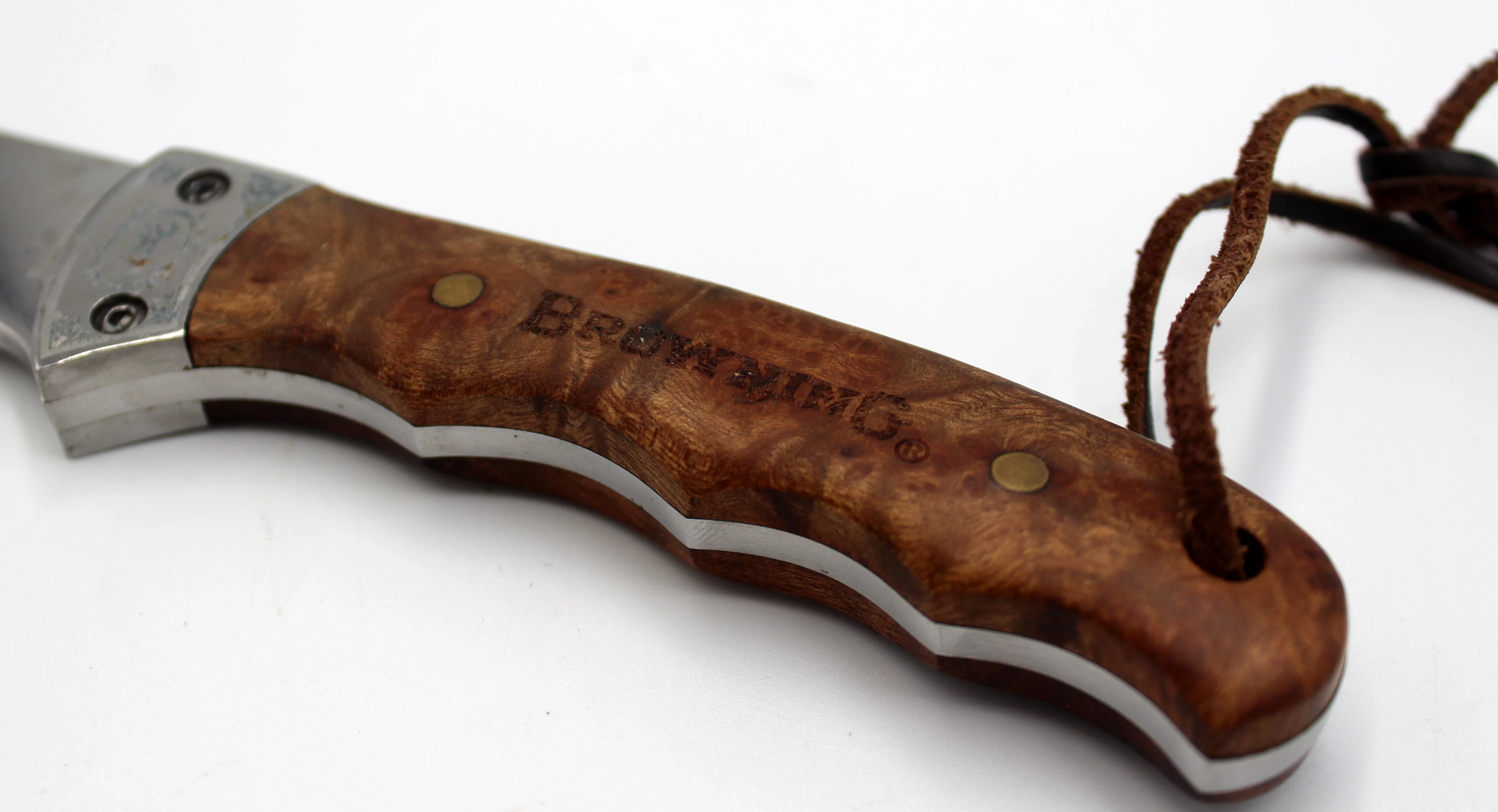 noz-mysliwski-browning-pokrowiec-model-b314