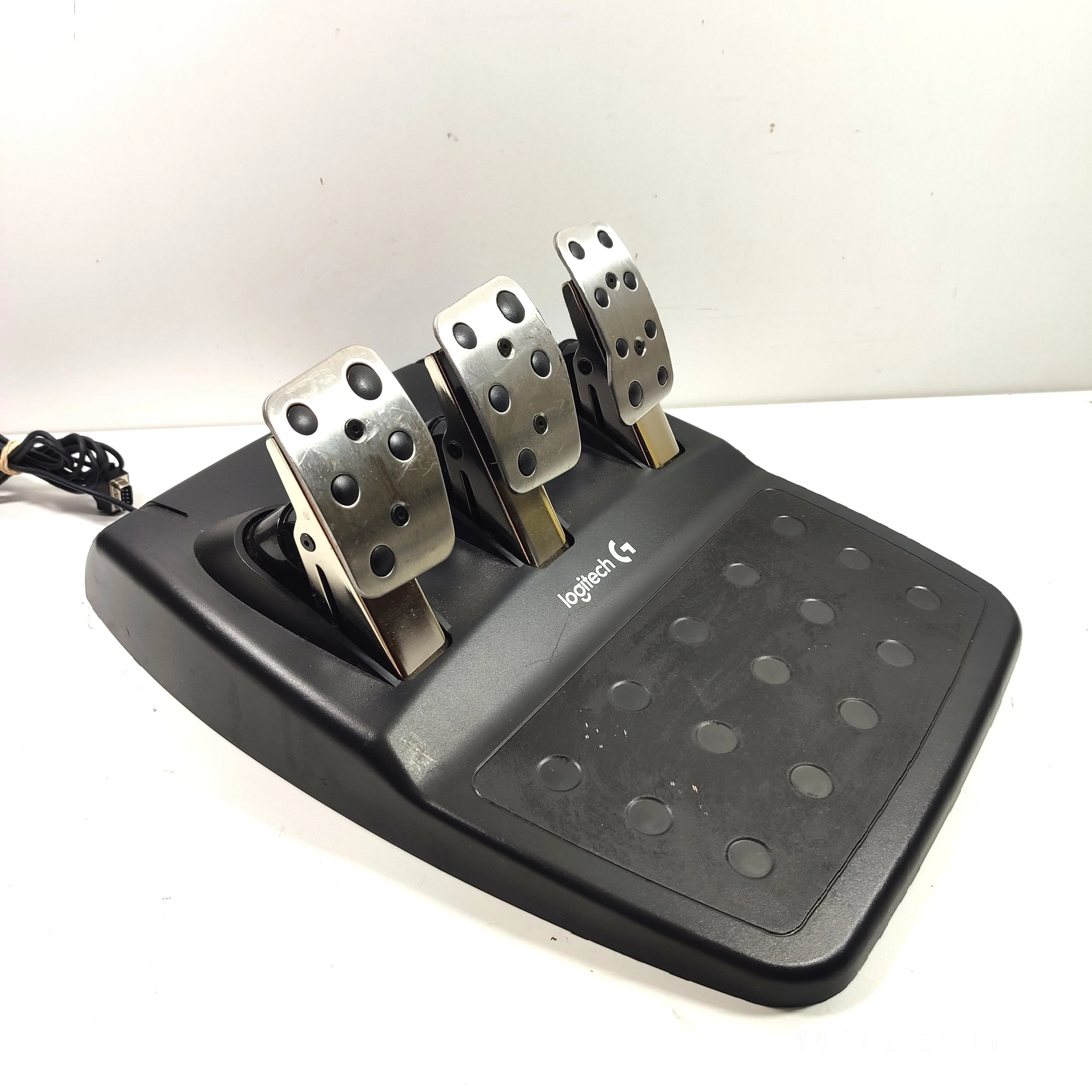 kierownica-logitech-g29-driving-force-product-id-bc33a99f-f062-4637-9a1b-0ade462eb7a7