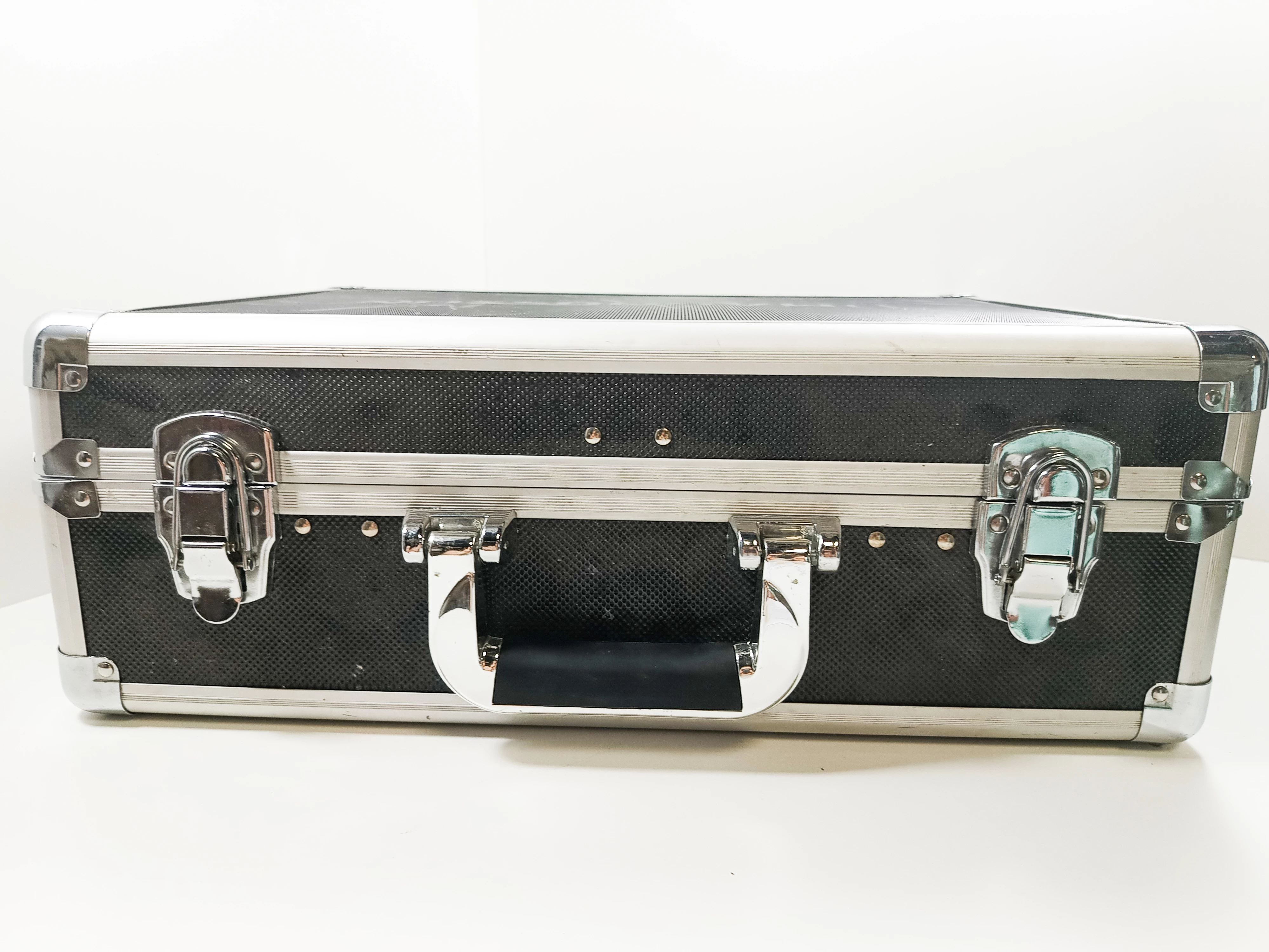 zestaw-narzedzi-magnusson-119-szt-w-walizce-liczba-elementow-w-zestawie-119