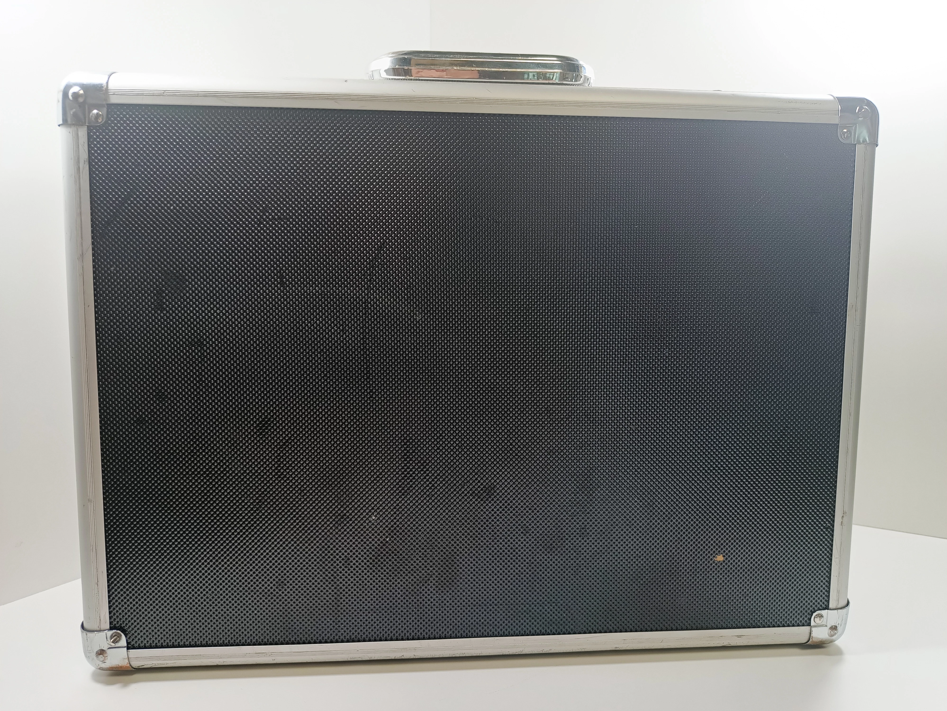 zestaw-narzedzi-magnusson-119-szt-w-walizce-warszawska-38-katowice