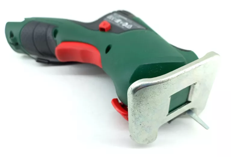 pila-bosch-akumulatorowa-nanoblade-easycut-12-igla-marka-bosch