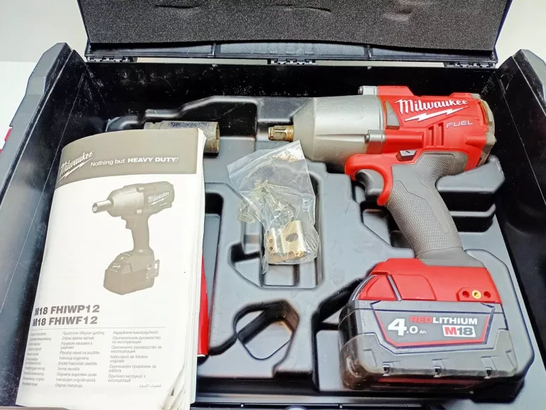 KLUCZ UDAROWY MILWAUKEE M18 FHIWF12 1/2" ZESTAW