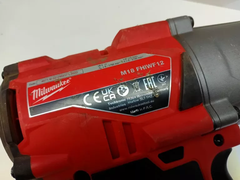 KLUCZ UDAROWY MILWAUKEE M18 FHIWF12 1/2" ZESTAW