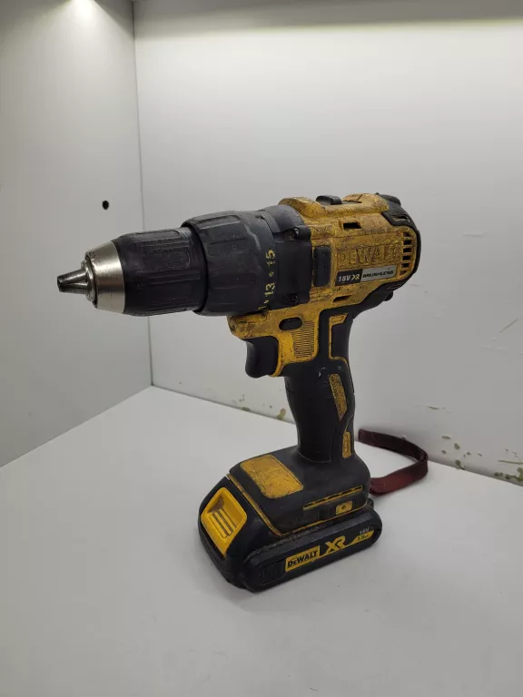WKRĘTARKA DEWALT DCD777 18V 1.5AH - BEZ ŁAD