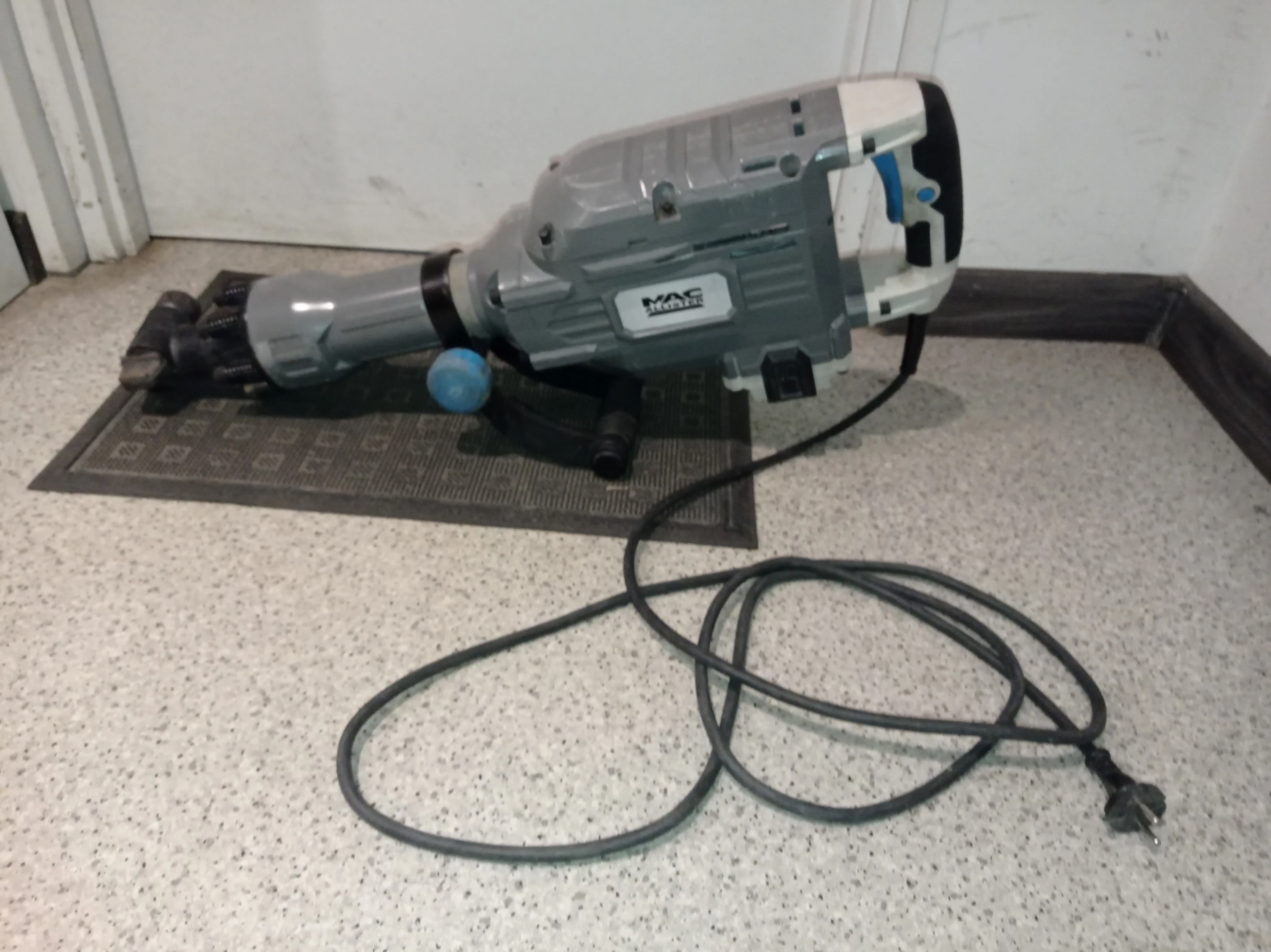 mlot-wyburzeniowy-macallister-msbr1700-a-50-j-rzgowska-47-lodz