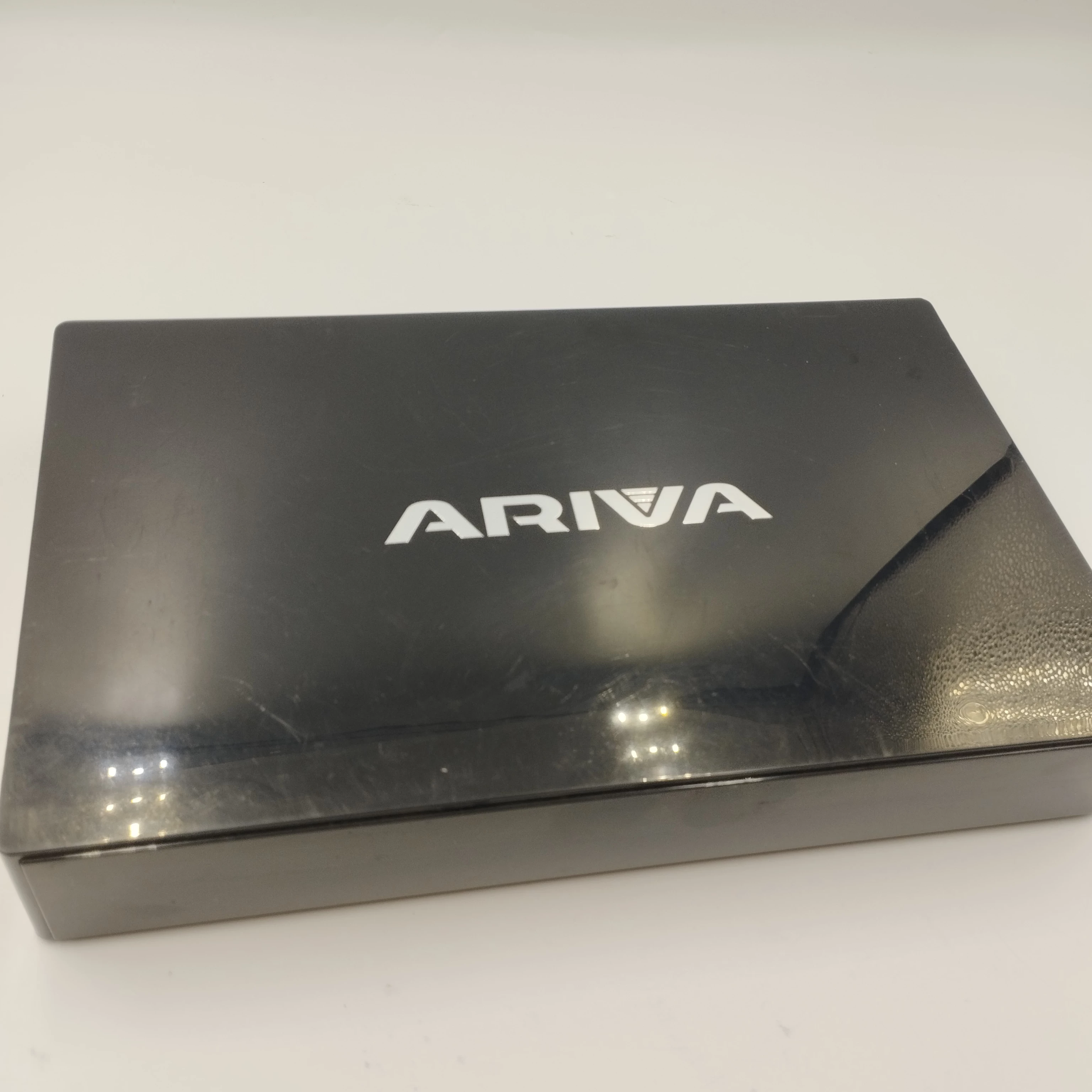 dekodertuner-ferguson-ariva-4k-combo-opis-kod-producenta-ferguson-ariva-4k-combo