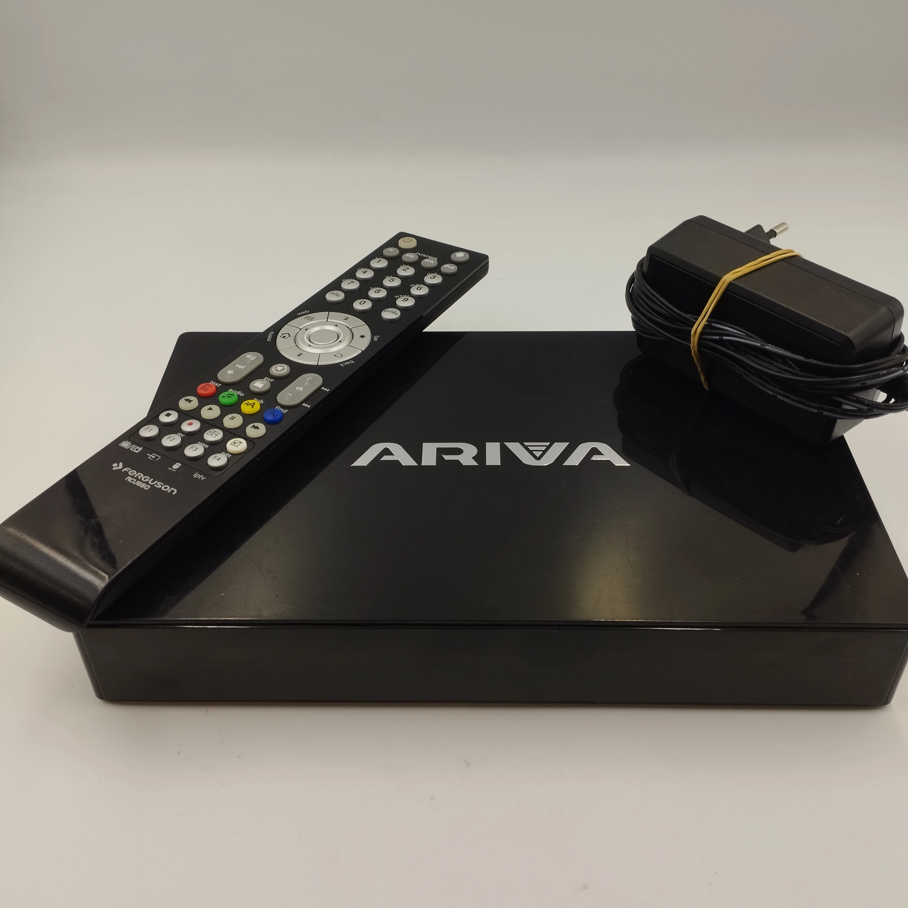 dekodertuner-ferguson-ariva-4k-combo-opis-os-jagiellonskie-65-gniezno