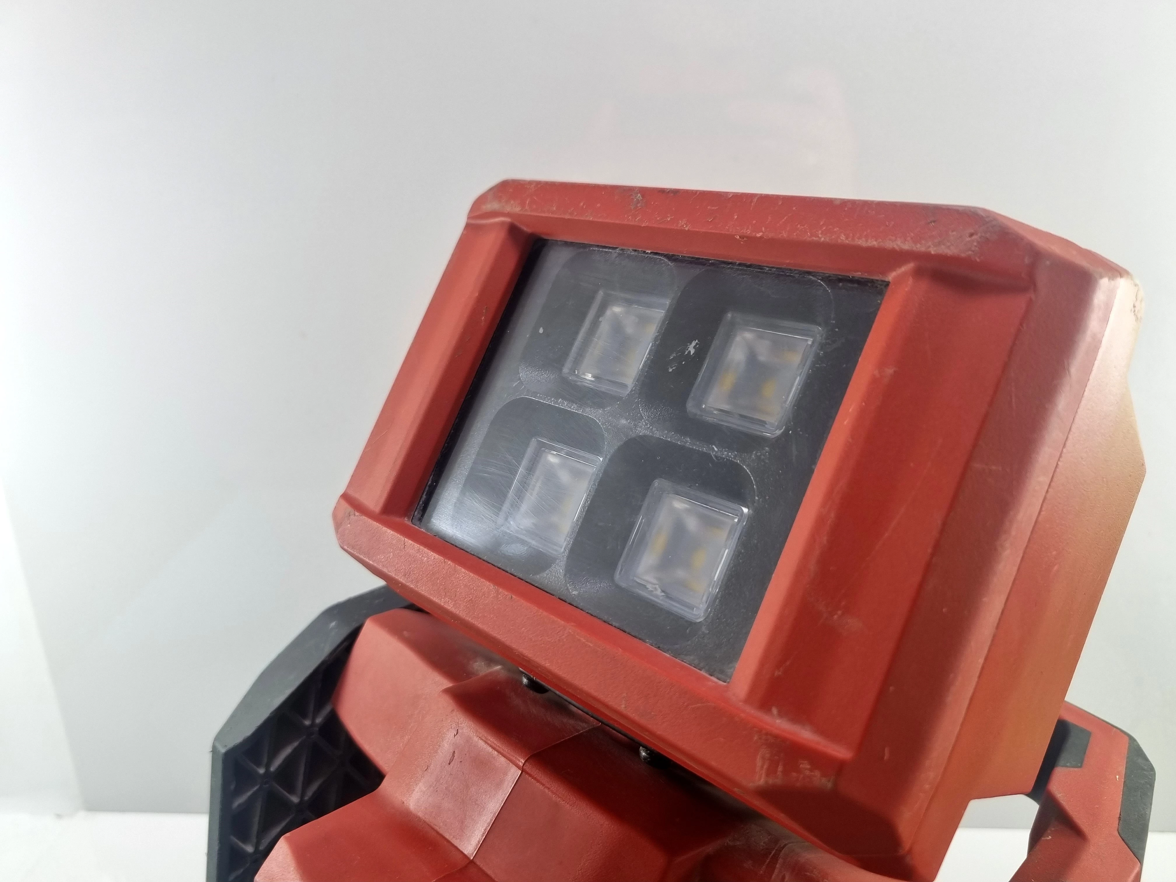lampa-budowlana-hilti-sl-6-a22-aku-52-ah-moc-znamionowa-10000