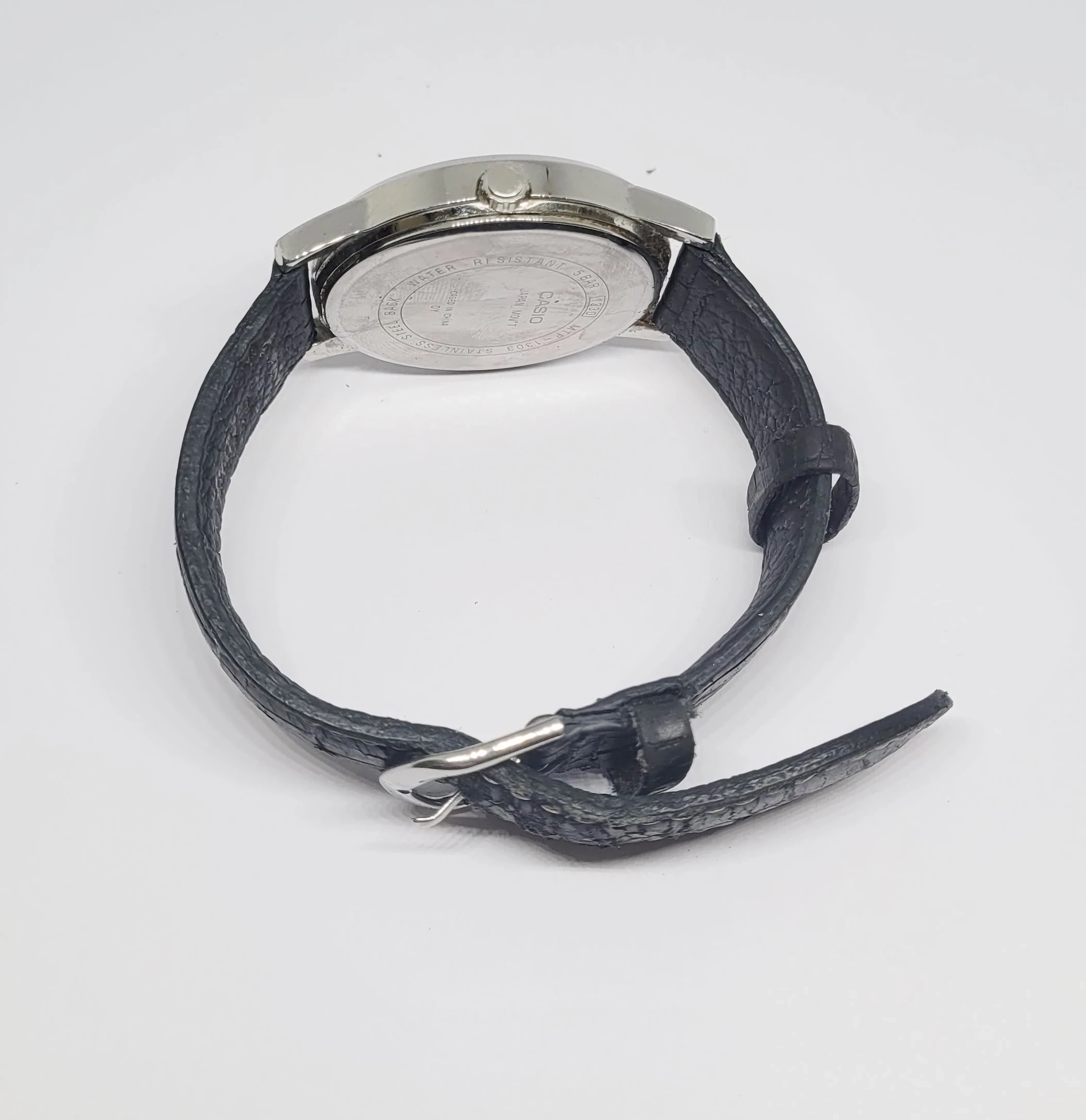 zegarek-meski-casio-mtp-1303-funkcje-brak