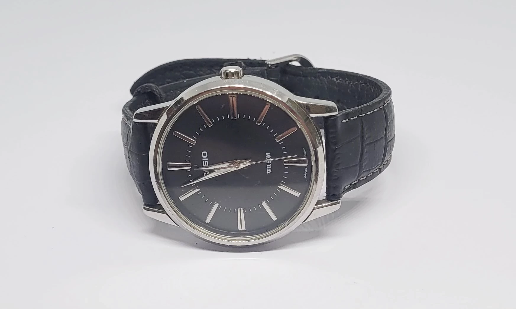 zegarek-meski-casio-mtp-1303-ksztalt-koperty-okragla