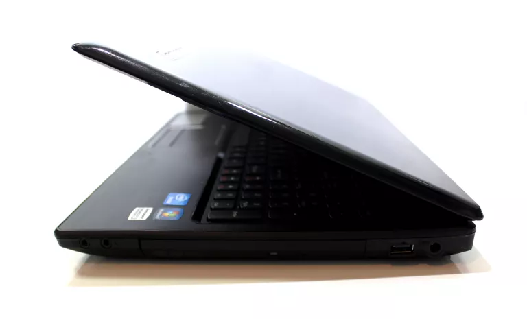 LAPTOP LENOVO G570 4/W10H/240/IC # USZKODZONY