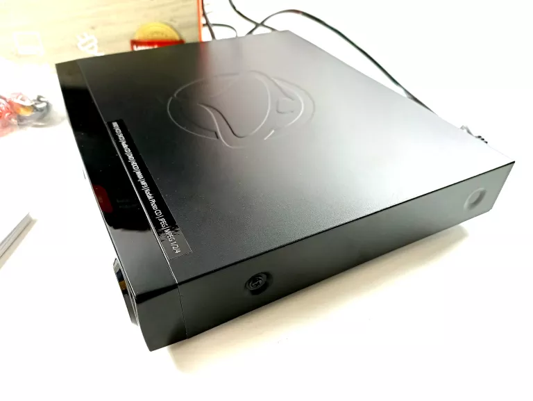 ODTWARZACZ DVD MANTA DVD072 EMPEROR BASIC HDMI