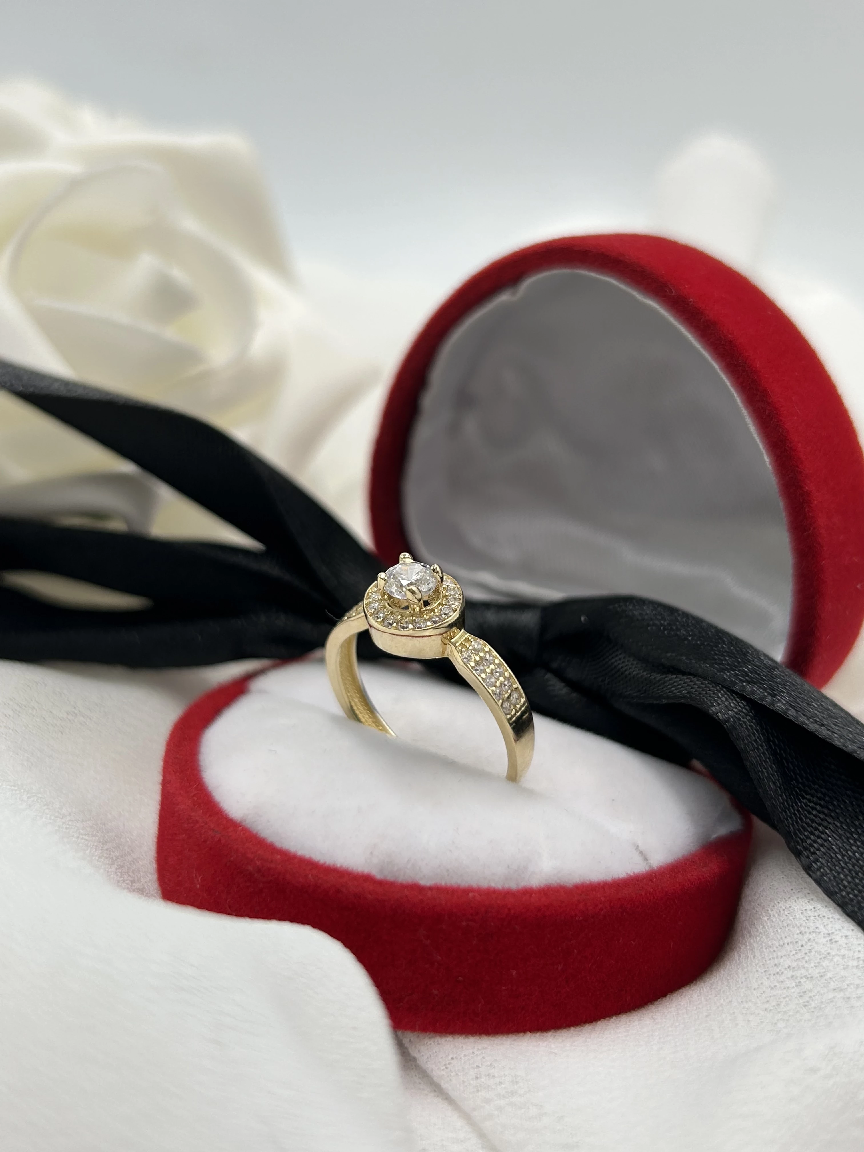 zloty-pierscionek-cyrkonie-duze-oczko-585-r13-stan-11323-238058