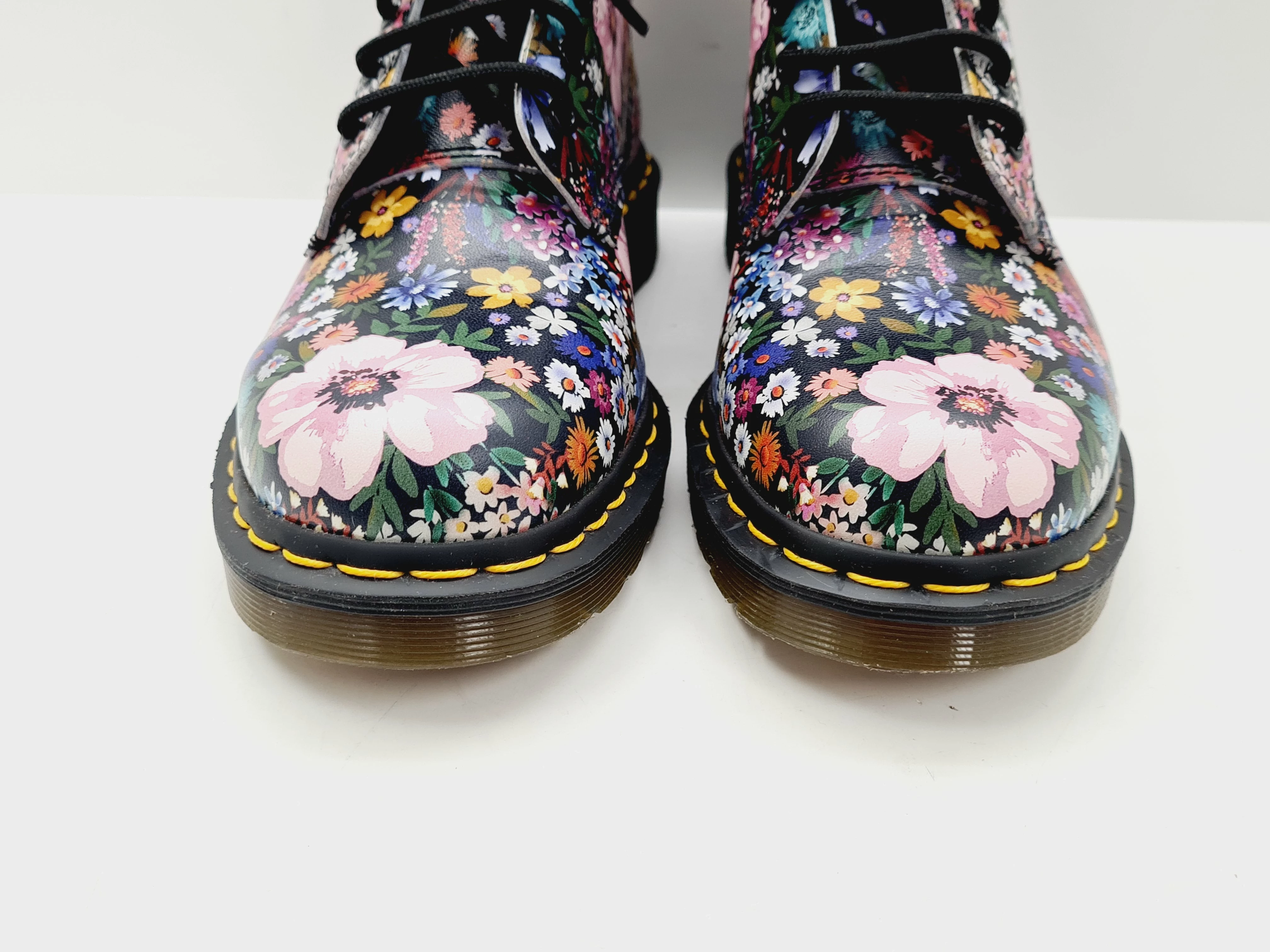 buty-martens-1460-kwiaty-40-oryginalne-opakowanie-producenta-pudelko