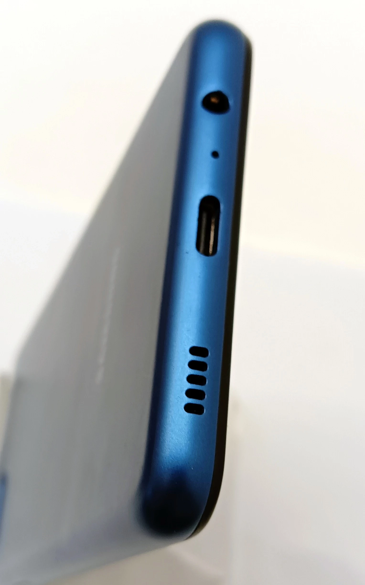 telefon-samsung-galaxy-a12-lad-usb-pamiec-ram-4-gb