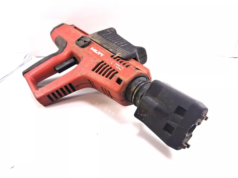 GWOZDZIARKA HILTI DX750