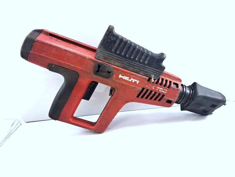 GWOZDZIARKA HILTI DX750