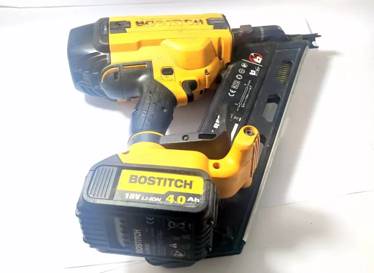 STANLEY BOSTITCH GWOŹDZIARKA BF33 + 3 AKU