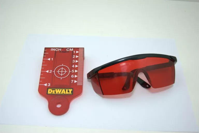 LASER KRZYŻOWY DEWALT DCE0811R