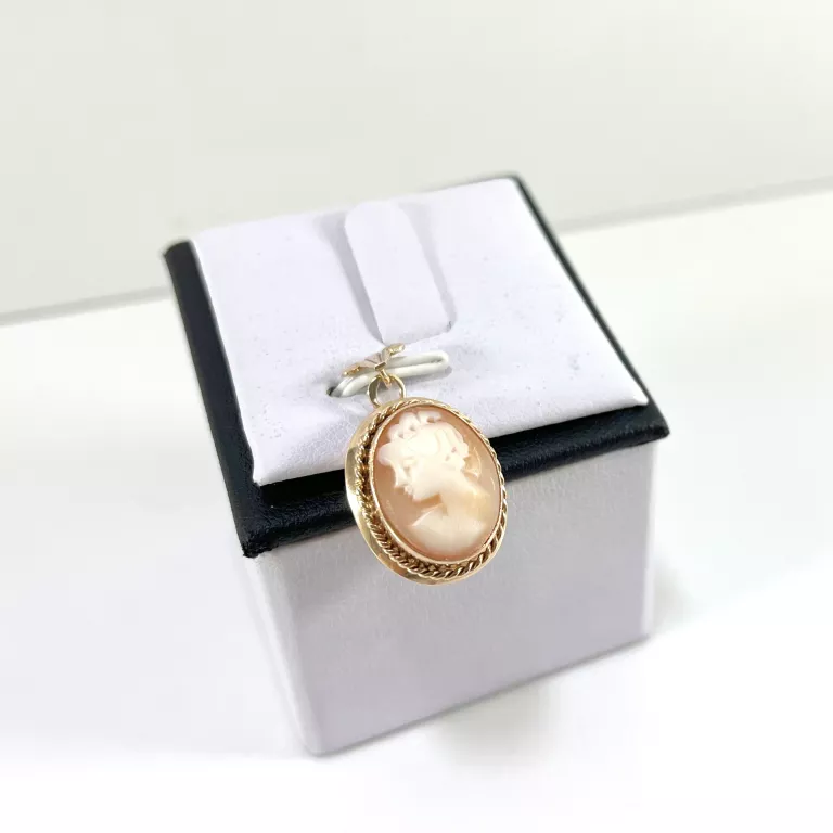 cudowna-zlota-zawieszka-kamea-585472g-ean-gtin-5904121838014