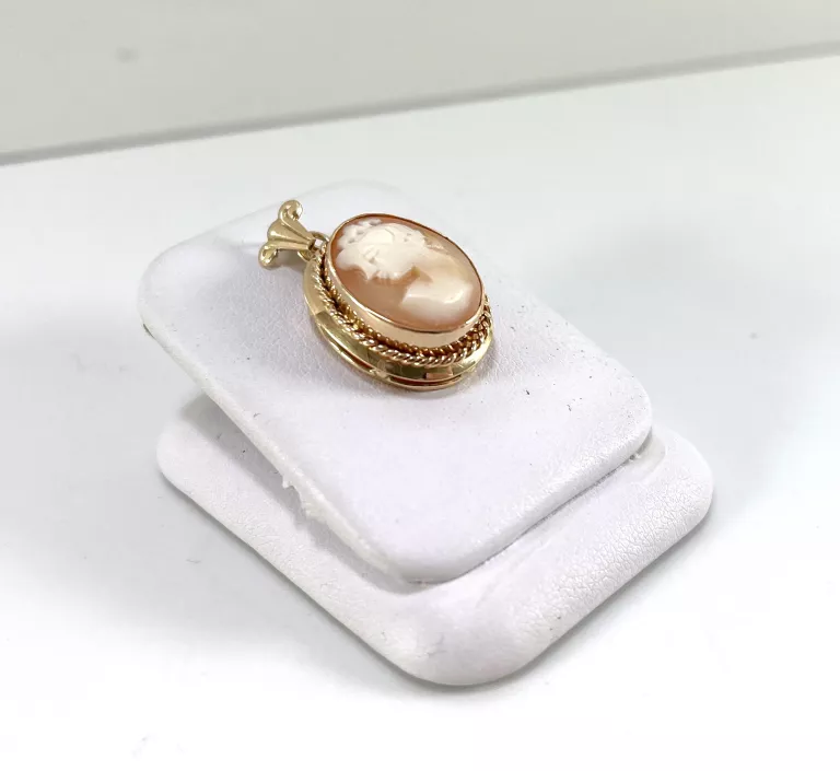 cudowna-zlota-zawieszka-kamea-585472g-kolor-dominujacy-205826-225106