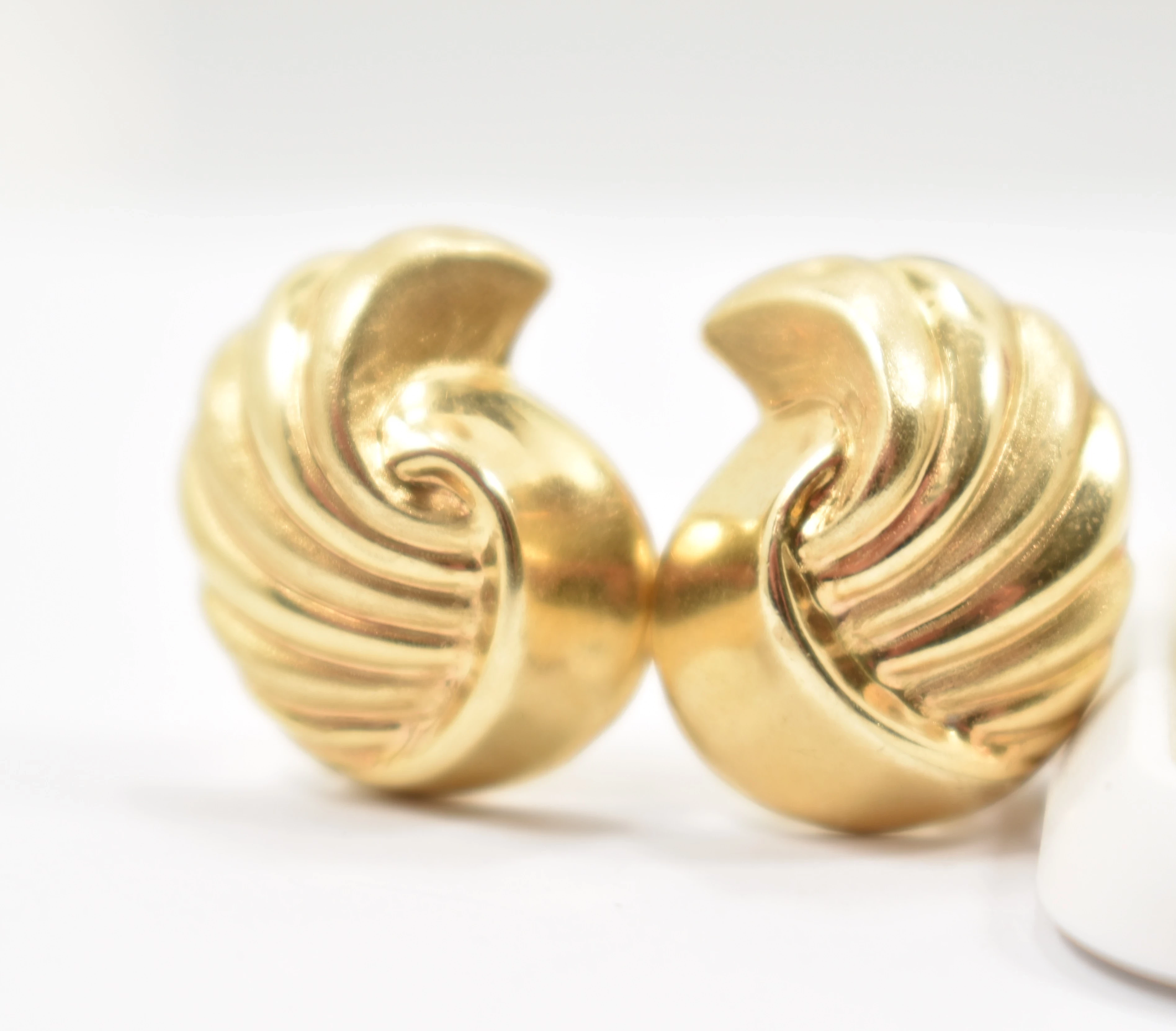 zlote-klipsy-585-541g-rodzaj-2205-2