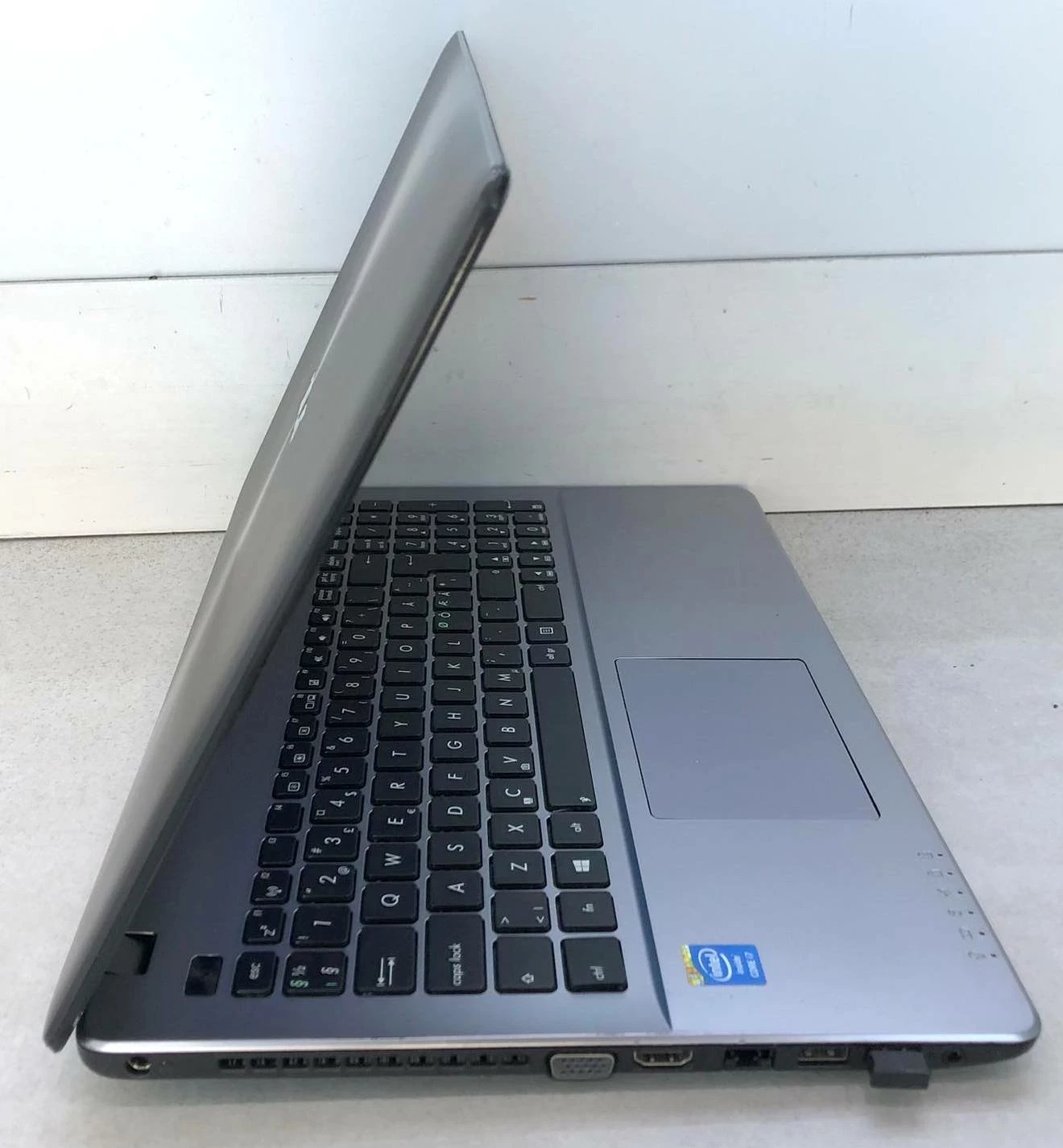 laptop-asus-f550l-notebook-pc-4500gb-przekatna-ekranu-156