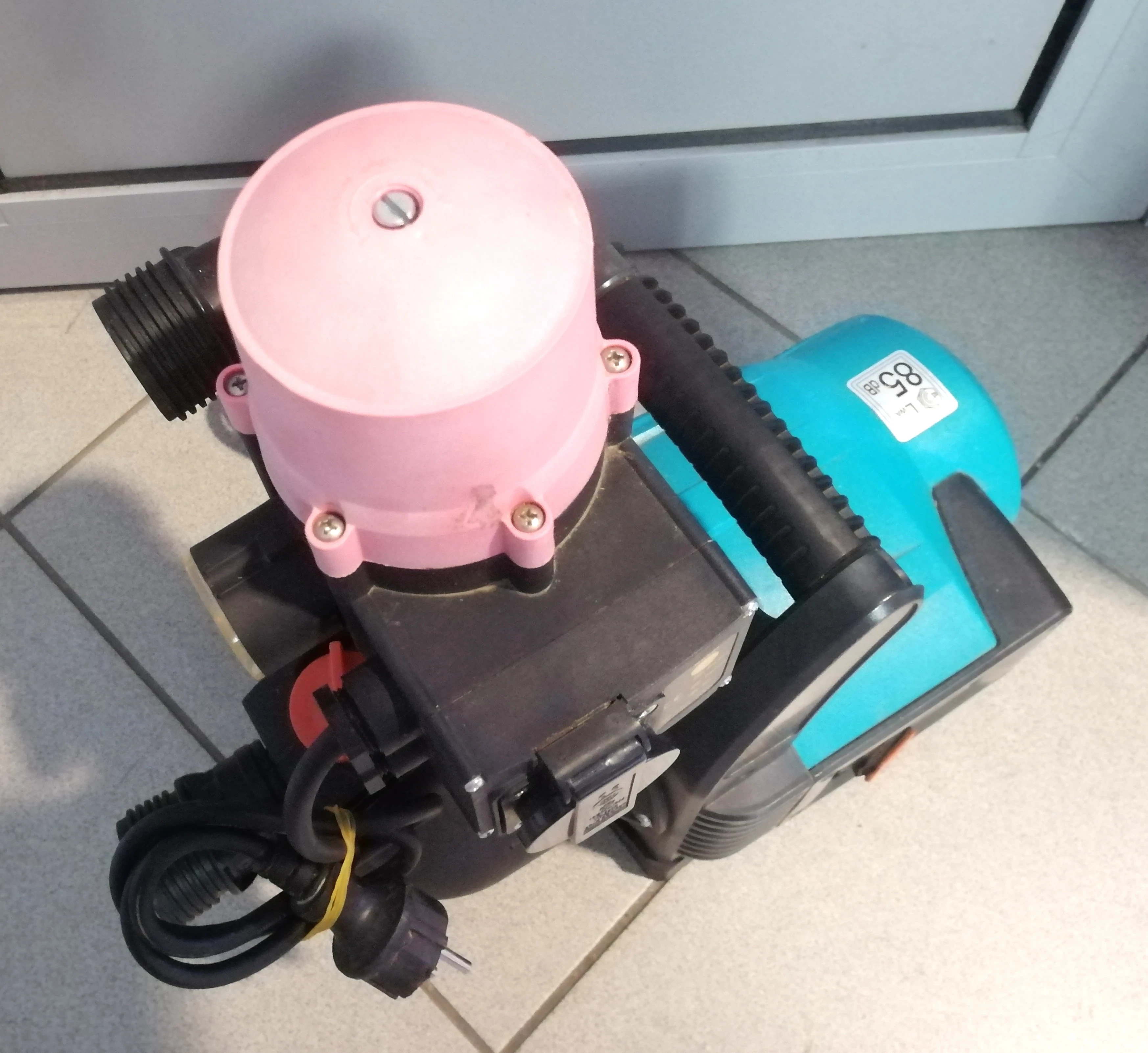 pompa-ogrodowa-gardena-35004-stan-uzywany