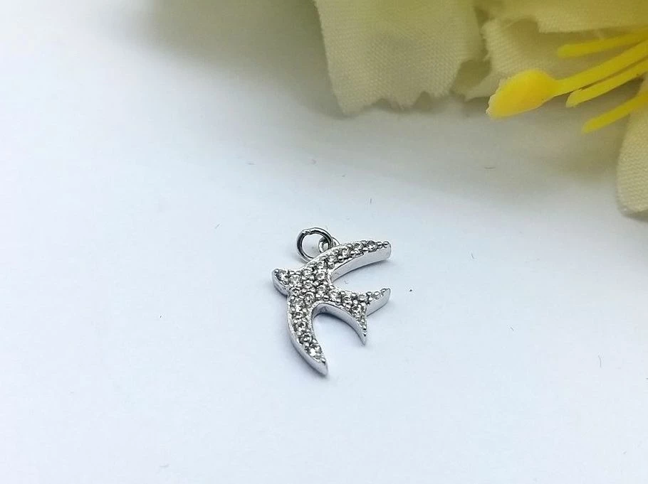 srebrna-zawieszka-jaskolka-054g-925-marka-bez-marki