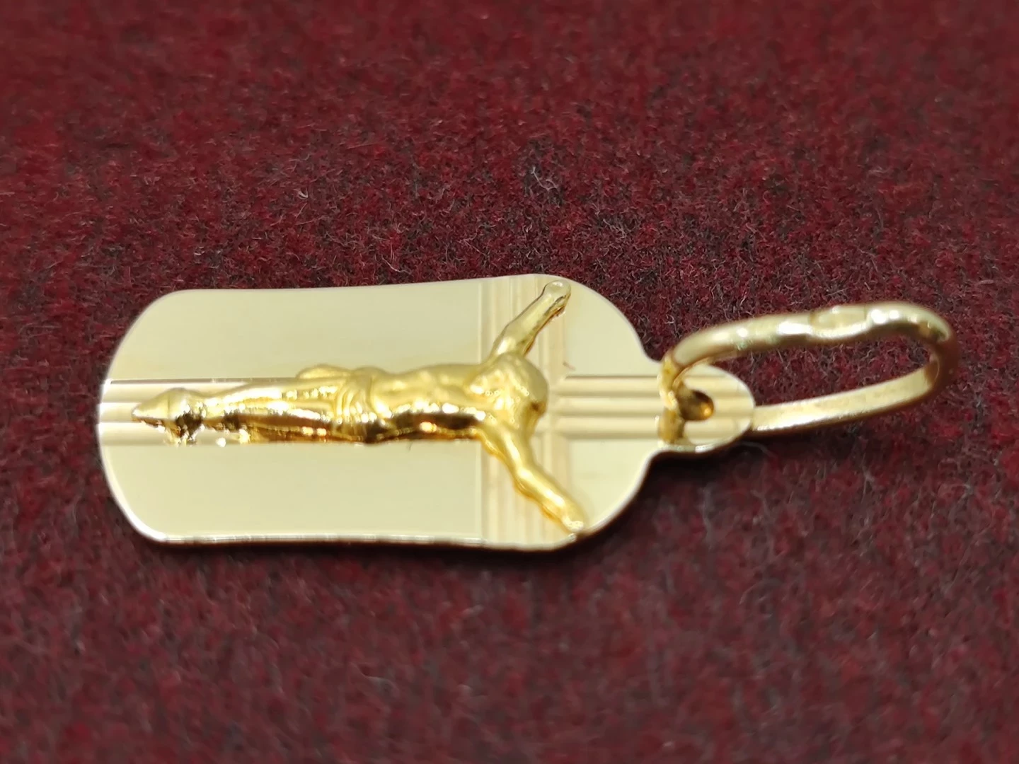 zloty-medalik-jezus-na-krzyzu-125g-pr585-14k-rodzaj-2205-2