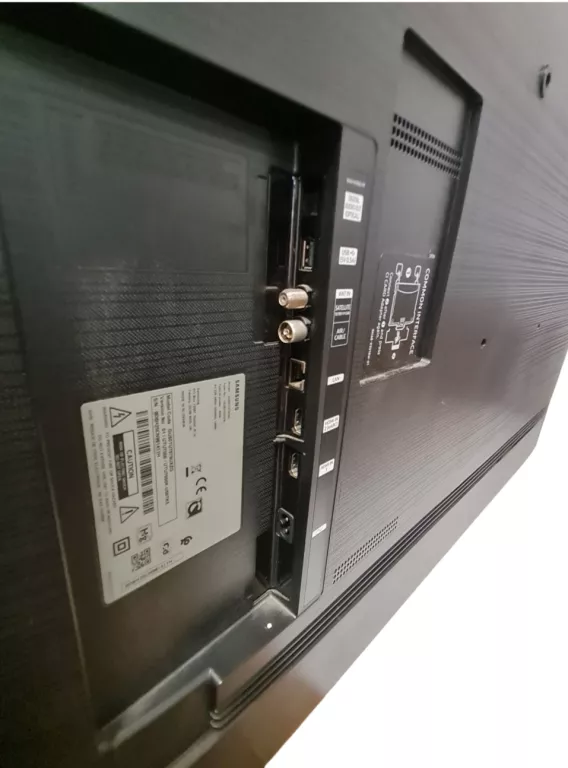 telewizor-samsung-crystal-uhd-50-tu7000-typ-telewizora-led