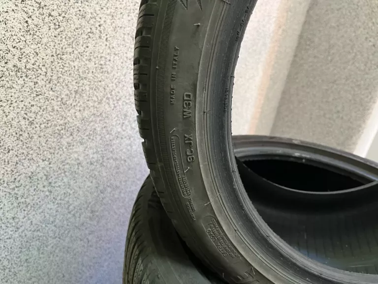 opony-bridgestone-245140-r18-97v-blizzak-lm-003-tylko-odbior-osobisty-liczba-opon-w-ofercie-15808-3