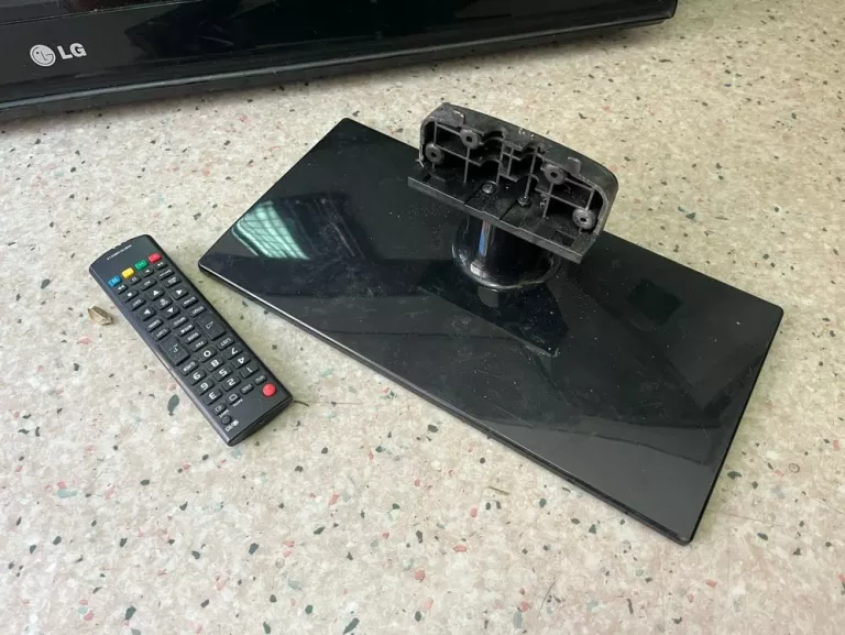 TELEWIZOR PLAZMOWY LG 42PQ2000 42 ODBIÓR OSOBISTY