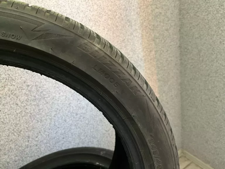 opony-bridgestone-245140-r18-97v-blizzak-lm-003-tylko-odbior-osobisty-profil-opony-344-128