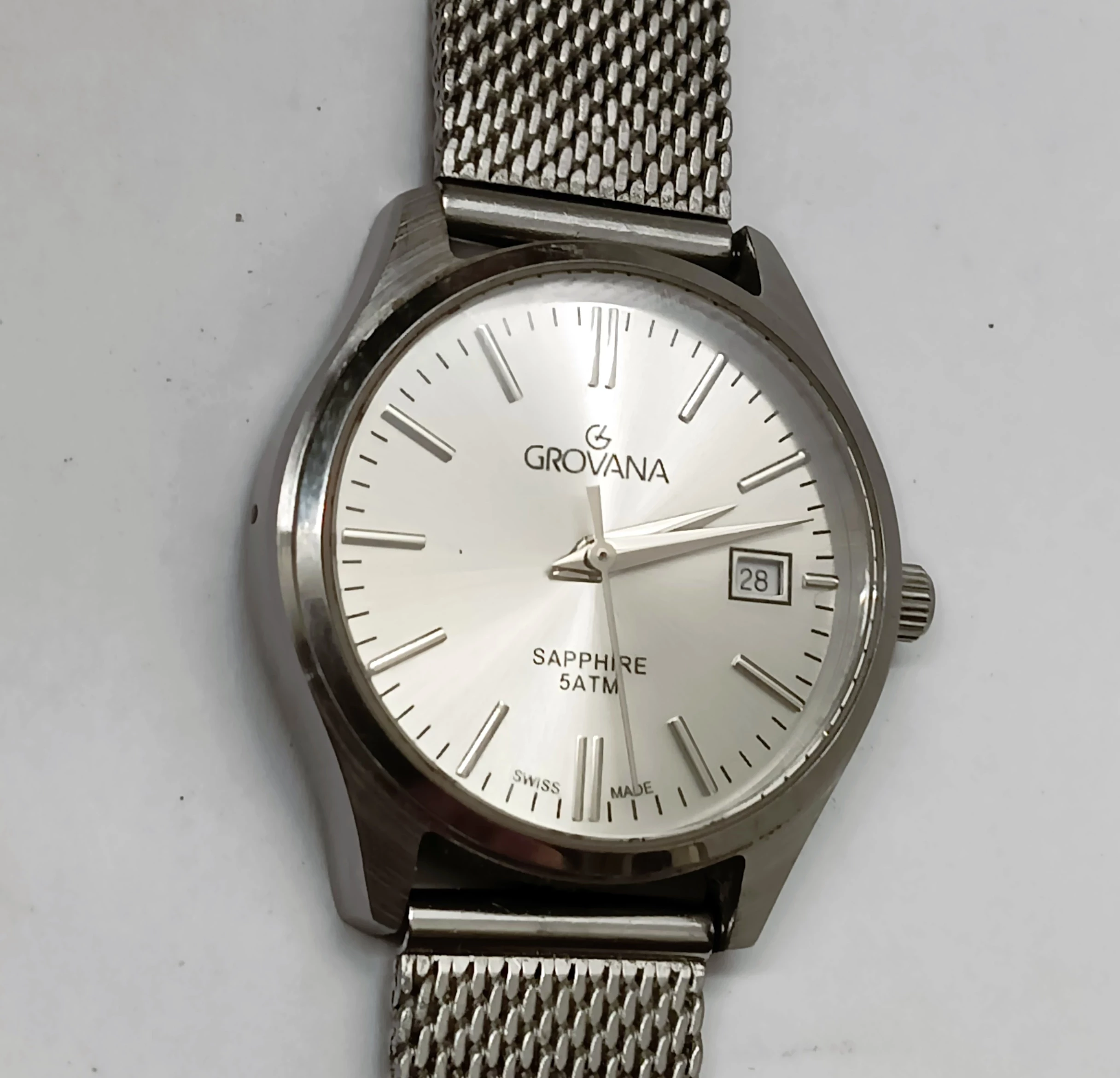 zegarek-grovana-sapphire-5-atm-5568-srebrny-stan-uzywany