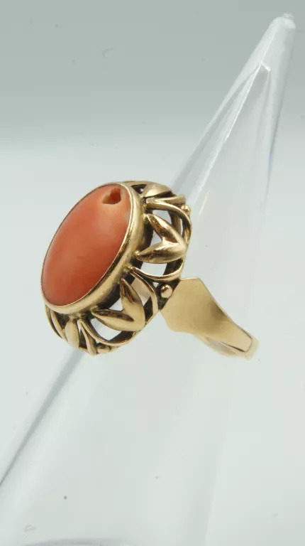 zloty-pierscionek-z-koralem-585-575g-r18-kolor-dominujacy-zloty